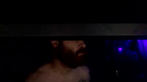 Snapshot of frog69man chatting on 10/15/25, 01:11 Watch me cum online show from 10/15/25, 01:11