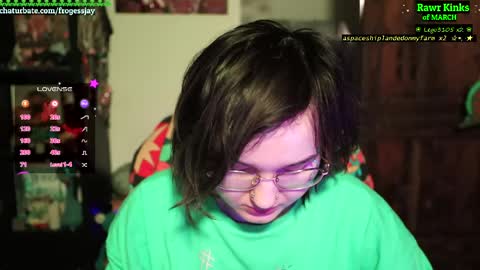 Snapshot of frogessjay chatting on 03/23/26, 08:24 Jaywise Frogfoot online show from 03/23/26, 08:24