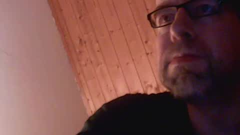 fromgermanywithlove1 online show from 01/19/26, 01:53