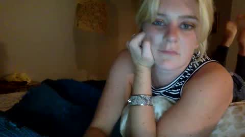 Snapshot of frommarywithlove chatting on 09/13/25, 01:16 frommarywithlove online show from 09/13/25, 01:16