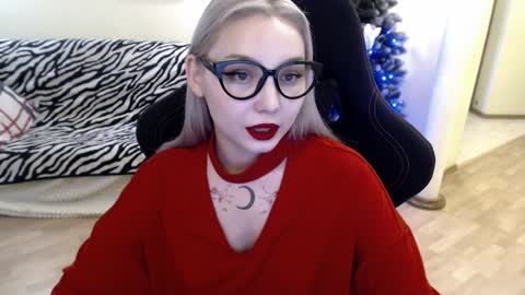 Lilith online show from 12/25/24, 10:28