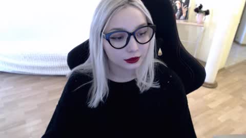 Lilith online show from 02/13/25, 07:35