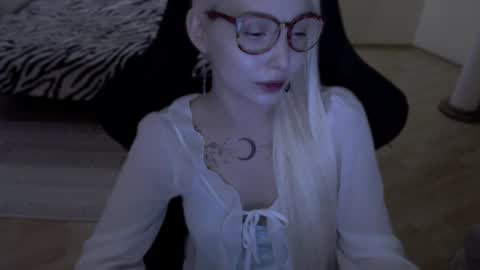 Lilith online show from 05/14/26, 12:12