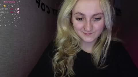 Snapshot of frosty_blueberries4 chatting on 12/04/24, 08:34 ANA online show from 12/04/24, 08:34