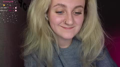 Snapshot of frosty_blueberries4 chatting on 12/08/24, 07:11 ANA online show from 12/08/24, 07:11