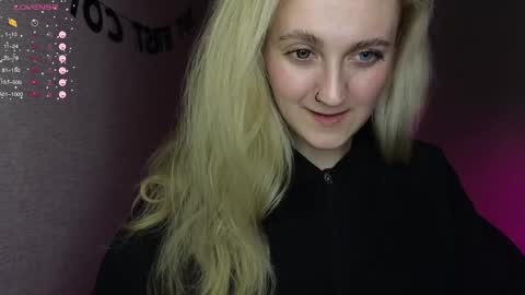 Snapshot of frosty_blueberries4 chatting on 12/13/24, 11:55 ANA online show from 12/13/24, 11:55