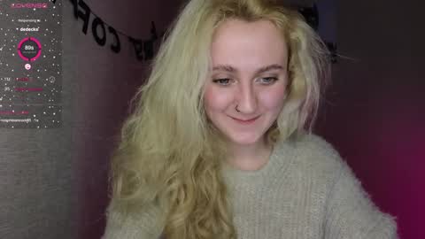 Snapshot of frosty_blueberries4 chatting on 12/15/24, 11:55 ANA online show from 12/15/24, 11:55