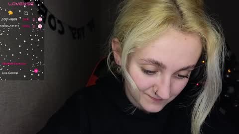 Snapshot of frosty_blueberries4 chatting on 01/06/25, 10:57 ANA online show from 01/06/25, 10:57