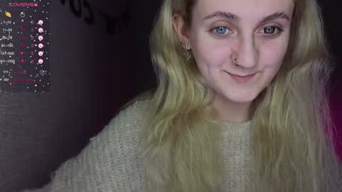 Snapshot of frosty_blueberries4 chatting on 02/05/25, 11:34 ANA online show from 02/05/25, 11:34