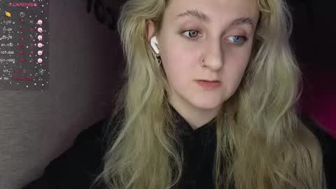 Snapshot of frosty_blueberries4 chatting on 02/10/25, 06:03 ANA online show from 02/10/25, 06:03