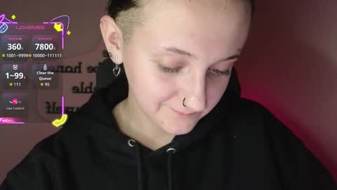 Snapshot of frosty_blueberries4 chatting on 09/11/25, 01:39 ANA online show from 09/11/25, 01:39