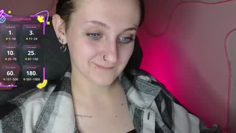 Snapshot of frosty_blueberries4 chatting on 10/08/25, 11:13 ANA online show from 10/08/25, 11:13