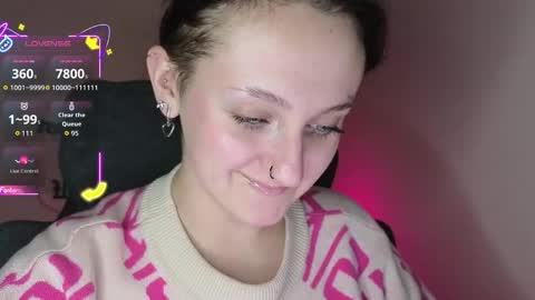 Snapshot of frosty_blueberries4 chatting on 10/10/25, 11:31 ANA online show from 10/10/25, 11:31