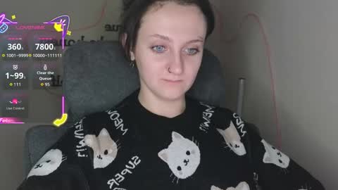 Snapshot of frosty_blueberries4 chatting on 10/22/25, 10:37 ANA online show from 10/22/25, 10:37