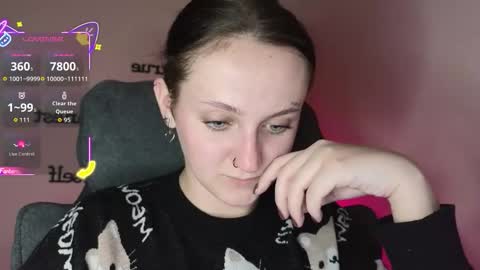 Snapshot of frosty_blueberries4 chatting on 11/03/25, 10:53 ANA online show from 11/03/25, 10:53