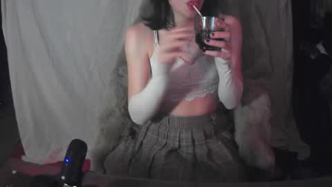 frostyboi20 online show from 11/08/25, 05:12