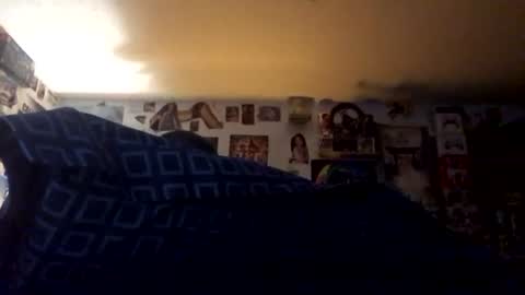 Snapshot of frozen232 chatting on 06/15/26, 04:09 Fabian online show from 06/15/26, 04:09