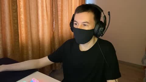 froztai online show from 12/22/25, 06:43