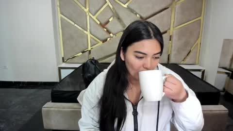 Frreya  online show from 11/10/25, 02:21