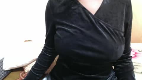 fruity28 online show from 10/20/25, 03:45