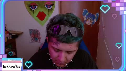 Snapshot of ftmbiggestclit chatting on 02/07/25, 01:32 Kevin online show from 02/07/25, 01:32