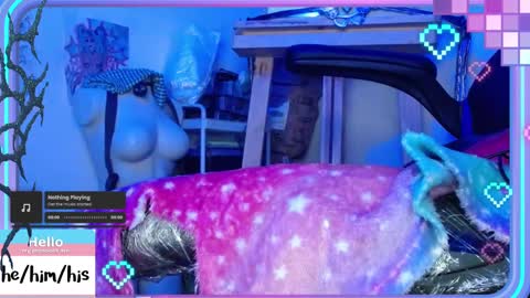 Snapshot of ftmbiggestclit chatting on 10/04/25, 02:09 Kevin online show from 10/04/25, 02:09