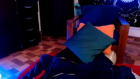          HEHIM  online show from 02/01/25, 06:40