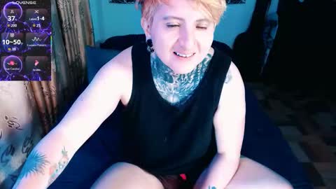          HEHIM  online show from 11/09/25, 04:44