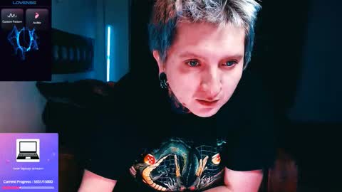 Snapshot of ftmblueyes chatting on 03/15/26, 02:28 HEHIM online show from 03/15/26, 02:28