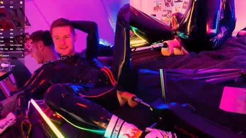 fuc71 online show from 12/30/24, 07:32