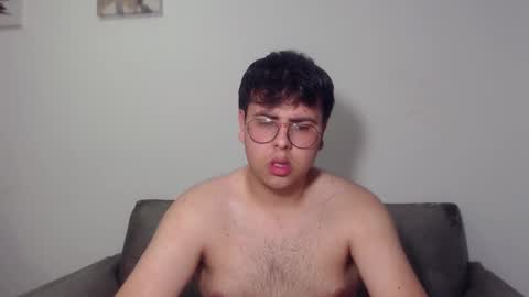 uwu online show from 11/26/25, 10:11