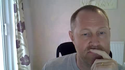 Snapshot of fuck_buddy_uk chatting on 05/15/26, 12:56 Fuck Buddy UK online show from 05/15/26, 12:56
