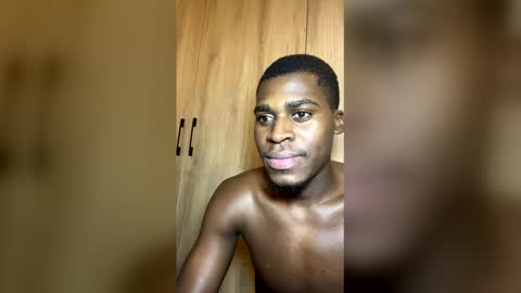 Snapshot of fuck_buoy chatting on 12/22/25, 09:12 Prince online show from 12/22/25, 09:12