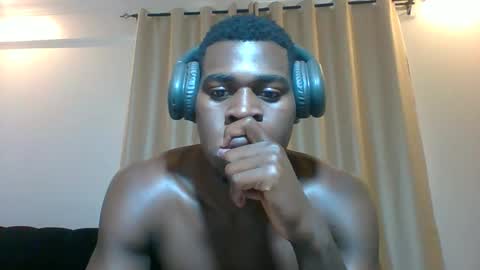 Snapshot of fuck_buoy chatting on 03/25/26, 07:25 Prince online show from 03/25/26, 07:25