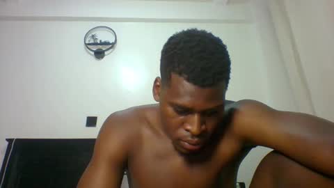 Snapshot of fuck_buoy chatting on 04/01/26, 07:20 Prince online show from 04/01/26, 07:20