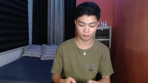 Snapshot of fuck_by_zack chatting on 12/11/24, 11:08 Zack online show from 12/11/24, 11:08