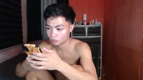 Snapshot of fuck_by_zack chatting on 01/04/25, 10:05 Zack online show from 01/04/25, 10:05