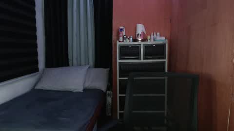 Snapshot of fuck_by_zack chatting on 01/04/25, 01:31 Zack online show from 01/04/25, 01:31