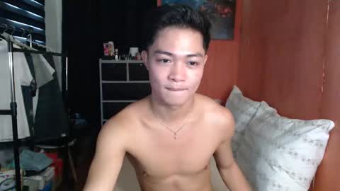 Snapshot of fuck_by_zack chatting on 02/07/25, 02:50 Zack online show from 02/07/25, 02:50