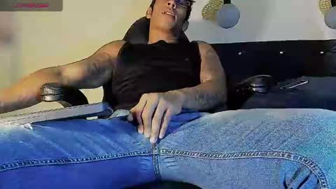 Snapshot of fuck_hardlove chatting on 03/04/25, 05:24 Ricardodominic 1 MODELO INDEPENDIENTE online show from 03/04/25, 05:24