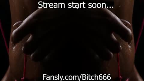 Snapshot of fuckbitoni chatting on 04/16/26, 11:40 online show from 04/16/26, 11:40