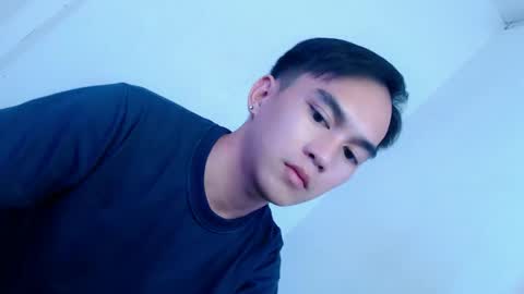 Snapshot of fuckboy_zachxx chatting on 02/20/25, 04:03 online show from 02/20/25, 04:03