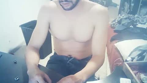 Snapshot of fuckchaturbat445859 chatting on 09/28/25, 04:01 MarloStanfeld online show from 09/28/25, 04:01