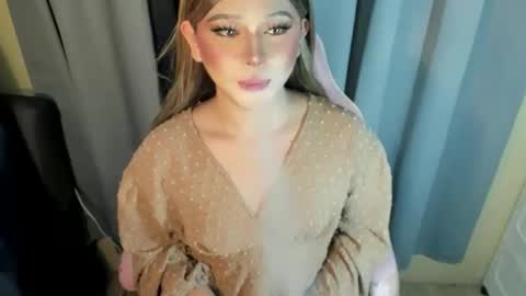 Snapshot of fuckdoll_rain chatting on 04/21/26, 07:06 R A I N M O R A L E S G M A I L . C O M online show from 04/21/26, 07:06