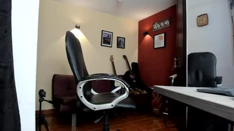 SERGIO THE SEX LAWYER online show from 05/08/26, 03:56