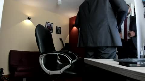 SERGIO THE SEX LAWYER online show from 05/12/26, 03:47