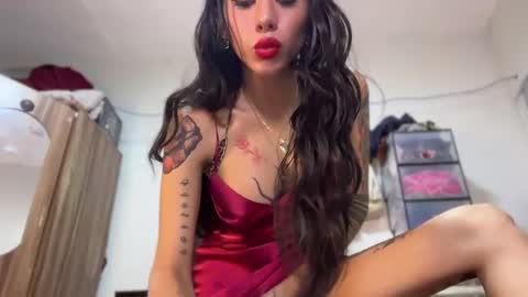 Snapshot of fuckgirl4you chatting on 02/08/25, 06:43 khalifa online show from 02/08/25, 06:43