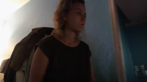 La online show from 09/17/25, 07:26