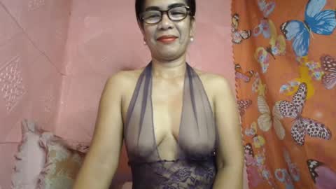 Snapshot of fuckinghairy49 chatting on 12/28/24, 05:57 mariposa online show from 12/28/24, 05:57