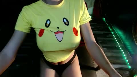 Snapshot of fuckinglexi143 chatting on 04/12/26, 03:28 lexi online show from 04/12/26, 03:28